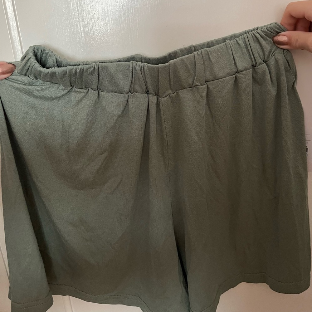 Green Streetwear Society Flowy Shorts